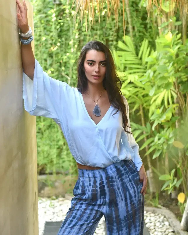 Hot Lava Broek Alex Moonstone Sapphire