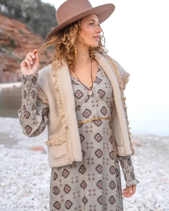 Isla Ibiza Bonita Teddy Gilet Gala Cream