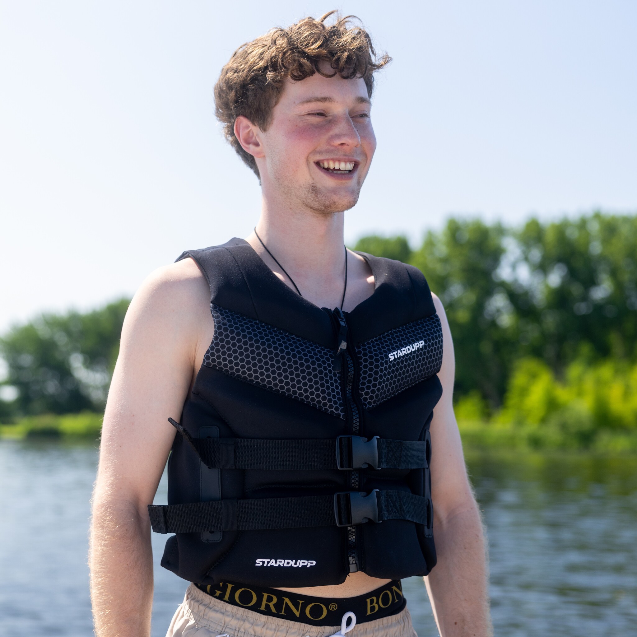 Stardupp Stardupp IRON Neoprene Impact Vest Black