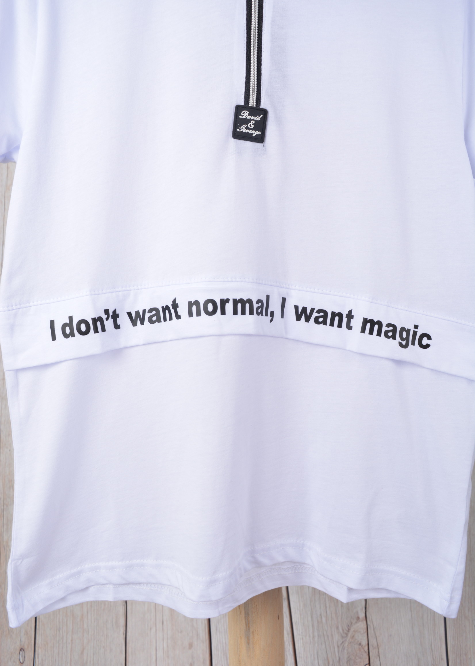T-shirt i don't want normal wit