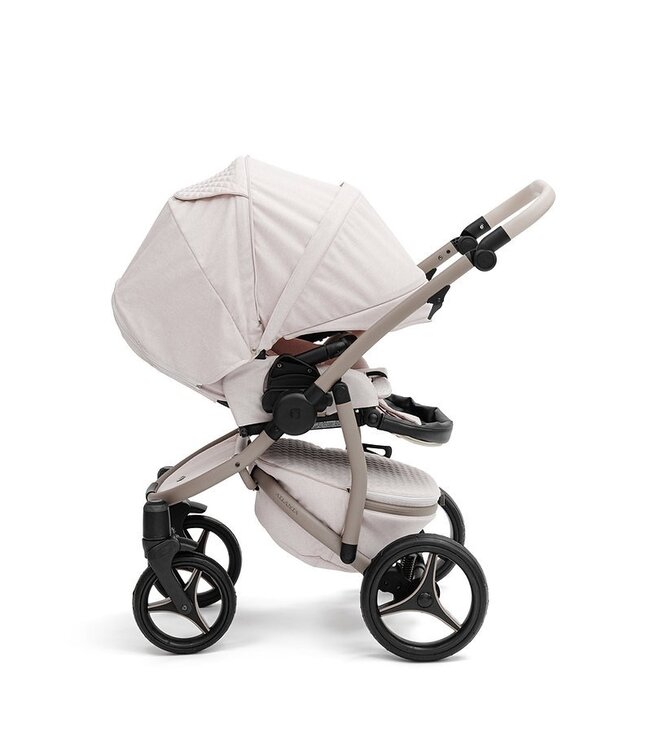 First 9904450 ATLANTA First Class Edition