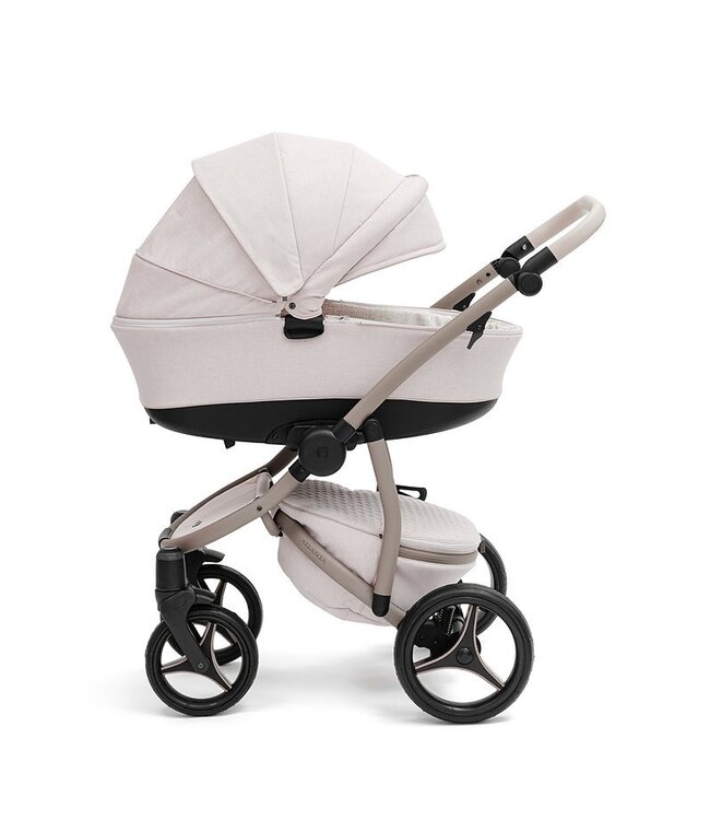 First 9904450 ATLANTA First Class Edition