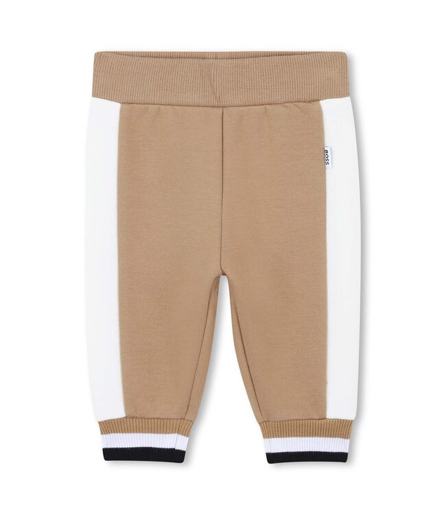 BOSS BROEK+VEST+T-SHIRT J52533/269