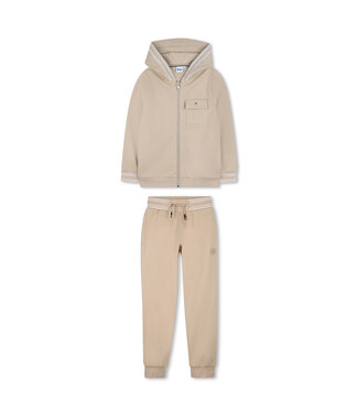 BOSS VEST MET KAP + JOGGINGBROEK J52948/249