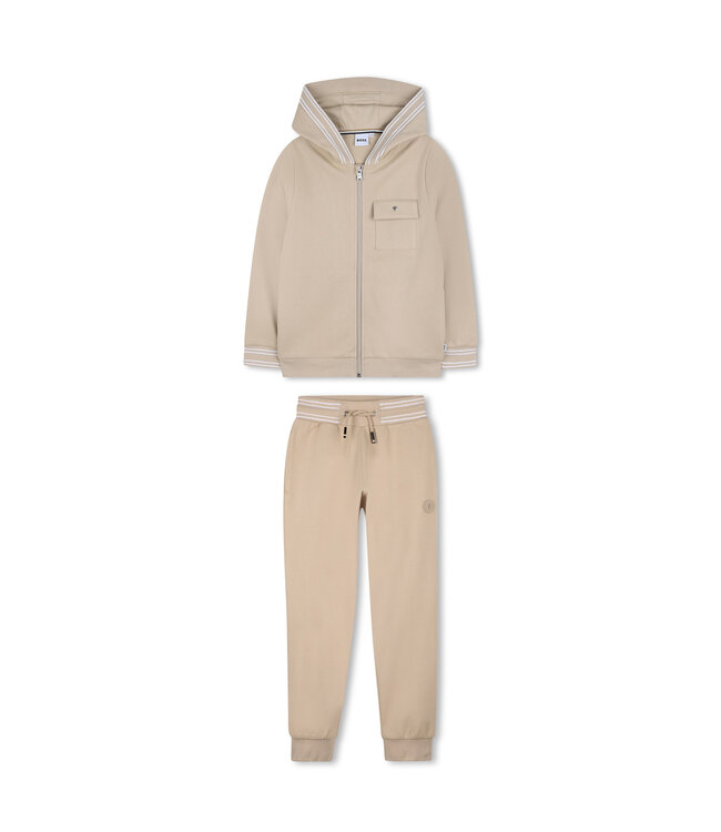 BOSS VEST MET KAP + JOGGINGBROEK J52948/249