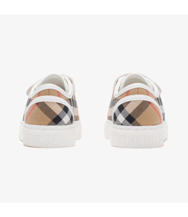 Burberry I1 – BLAKE B9368