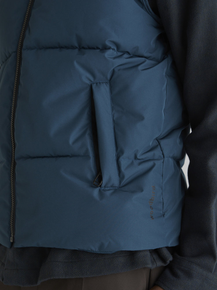 Woodbird Woodbird Reed Puff Vest 'Granite Green'