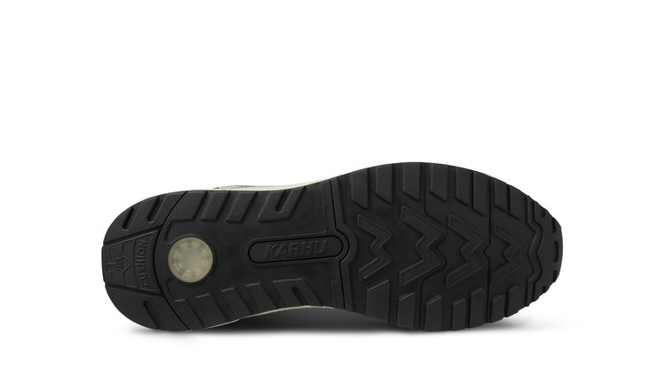 Karhu Karhu Legacy 96 'Gunmetal / Abbey Stone'