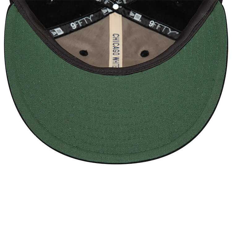 New Era Chicago White Sox Heritage Series Black Retro Crown 9FIFTY Strapback Cap