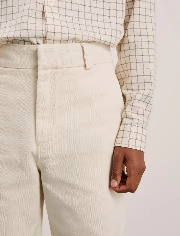 Another Aspect Another Shorts 2.0 'Antique White'