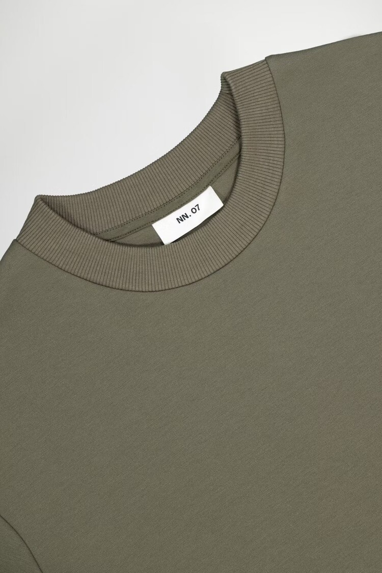 No Nationality 07 Nat 3457 Logo T-shirt 'Capers'