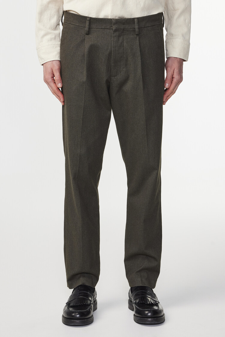 No Nationality 07 Billie 1067 Melange Tapered Trouser 'Dark Army'