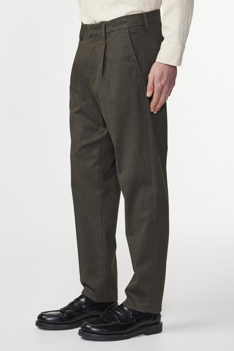 No Nationality 07 Billie 1067 Melange Tapered Trouser 'Dark Army'