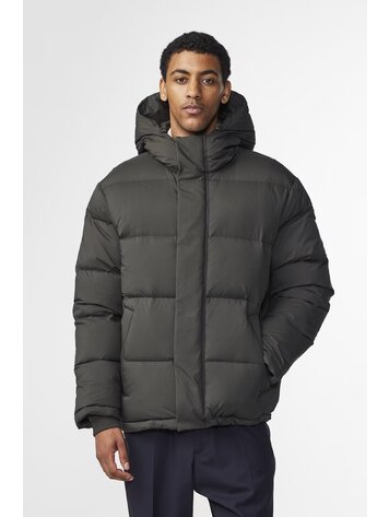 No Nationality 07 Matthew 8245 Down Jacket 'Dark Army'