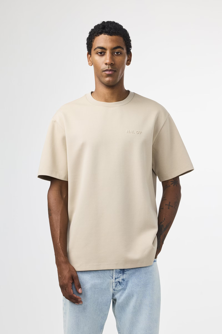 No Nationality 07 Nat 3457 Heavyweight T-Shirt 'White Pepper'