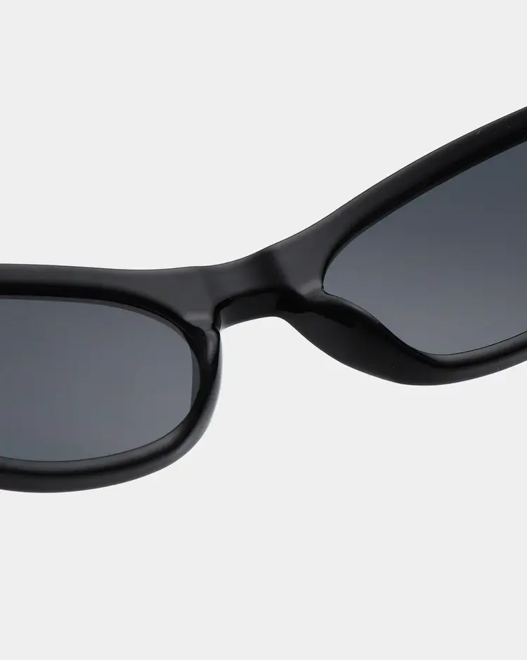 A.Kjaerbede Gust 'Black'