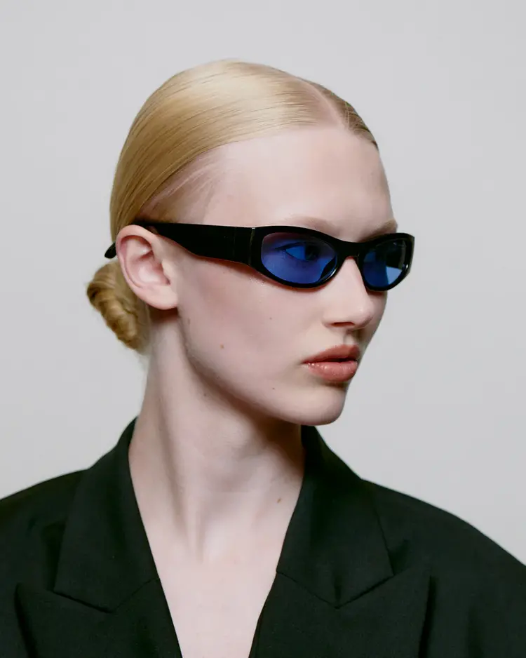 A.Kjaerbede Gust 'Black / Blue'