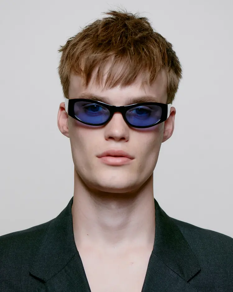 A.Kjaerbede Gust 'Black / Blue'