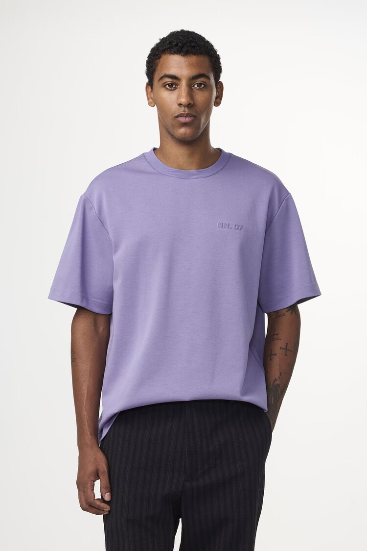No Nationality 07 Nat 3457 Logo T-shirt 'Violet'