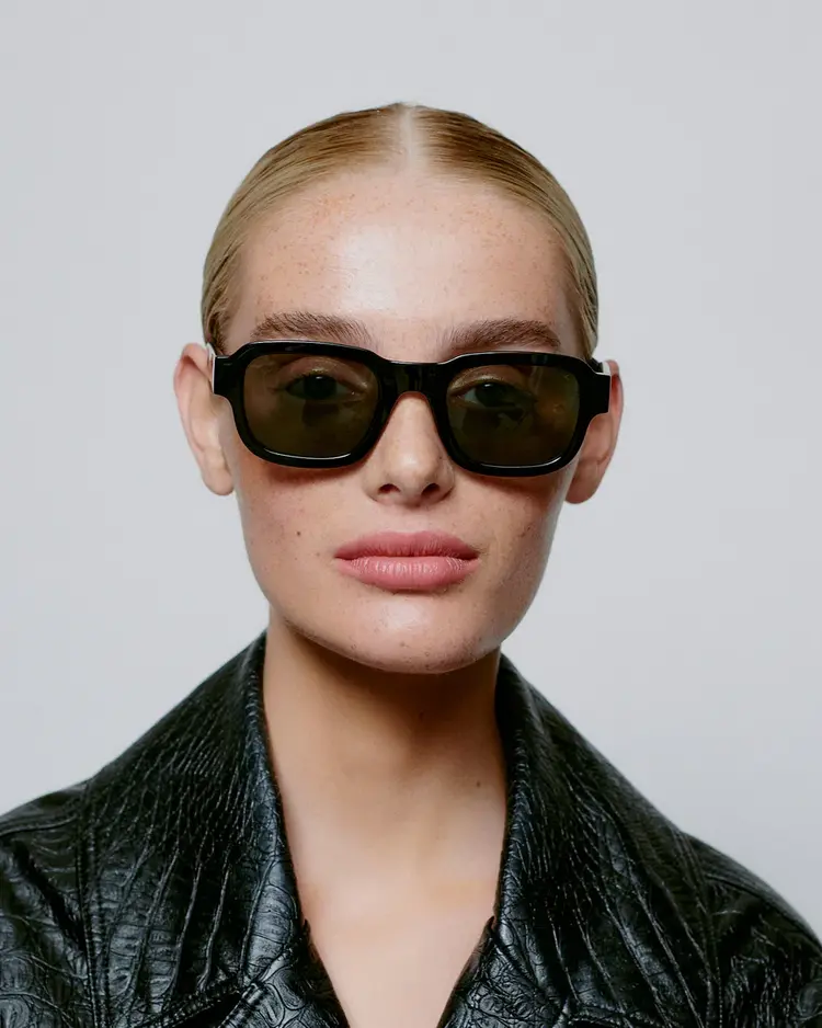 A.Kjaerbede Halo 'Black'