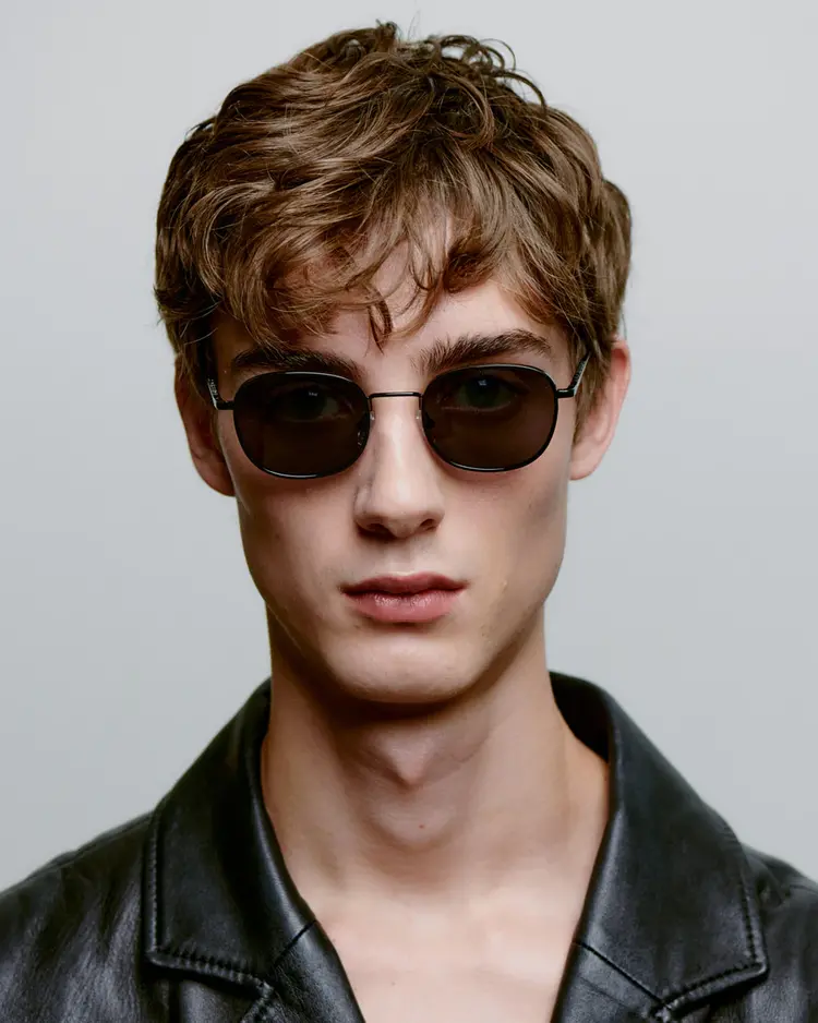 A.Kjaerbede Hello 'Black'