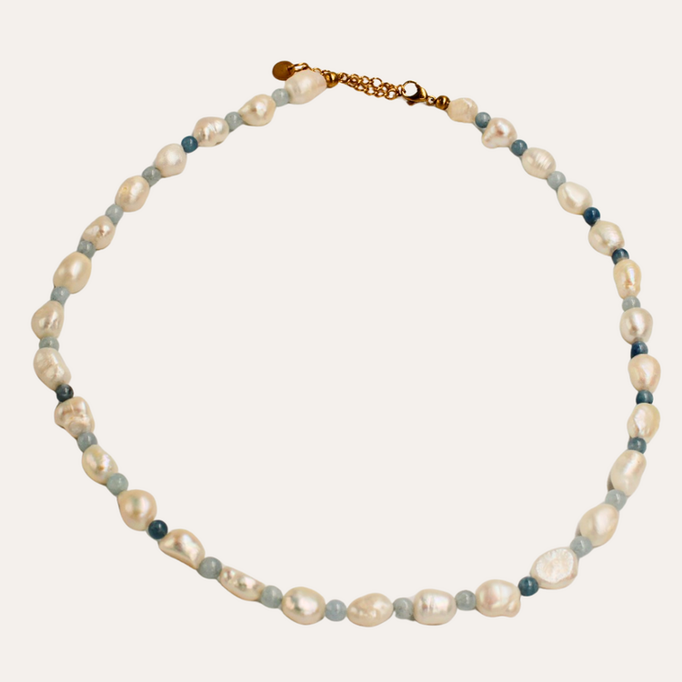 Monochromatic Aquamarine Gold Pearl Necklace 'Blue'