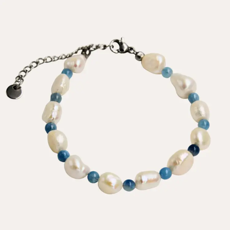 Monochromatic Aquamarine Silver Pearl Bracelet 'Blue'