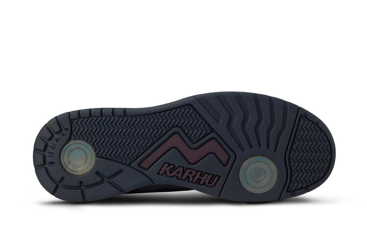 Karhu Fusion XT 'Jet Black / Gull'