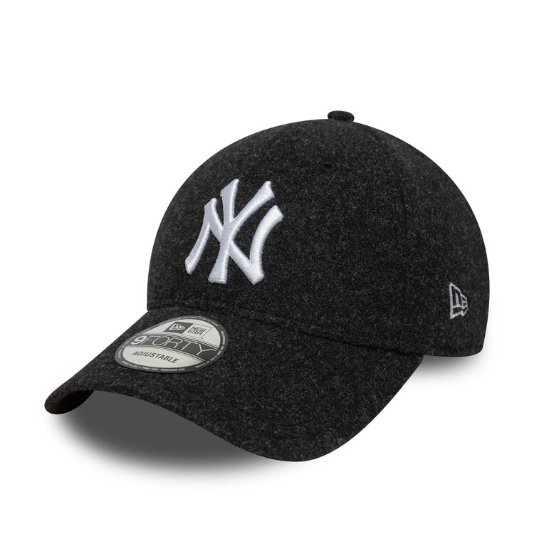 New Era New York Yankees 9FORTY Melton Wool 'Black / White'