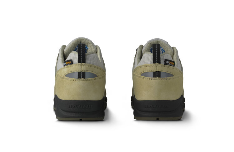 Karhu Fusion 2.0 'Pale Olive Green / Jet Black'