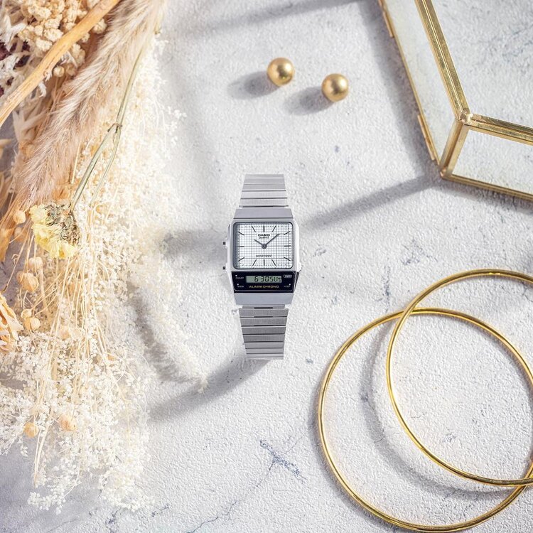 Casio Retro Silver AQ-800E-7AEF