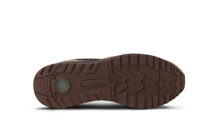 Karhu Legacy 96 'Cork / Cappuccino'