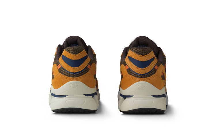 Karhu Super Fulcrum 'Nugget / Navy Peony'