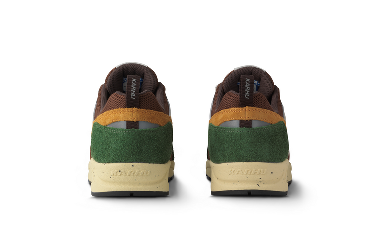 Karhu Fusion 2.0 'Douglas Fir / Navy Peony'