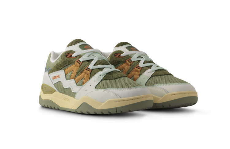 Karhu Fusion XT 'Icicle / Oak Buff'