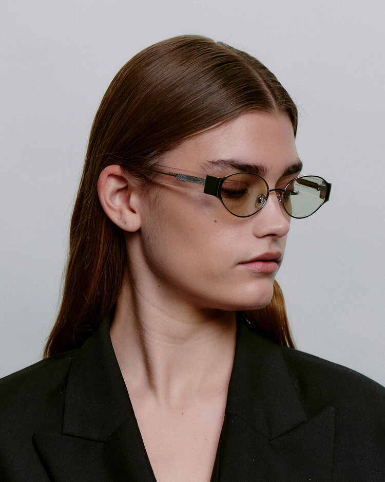 A.Kjaerbede Bella 'Silver Crystal'