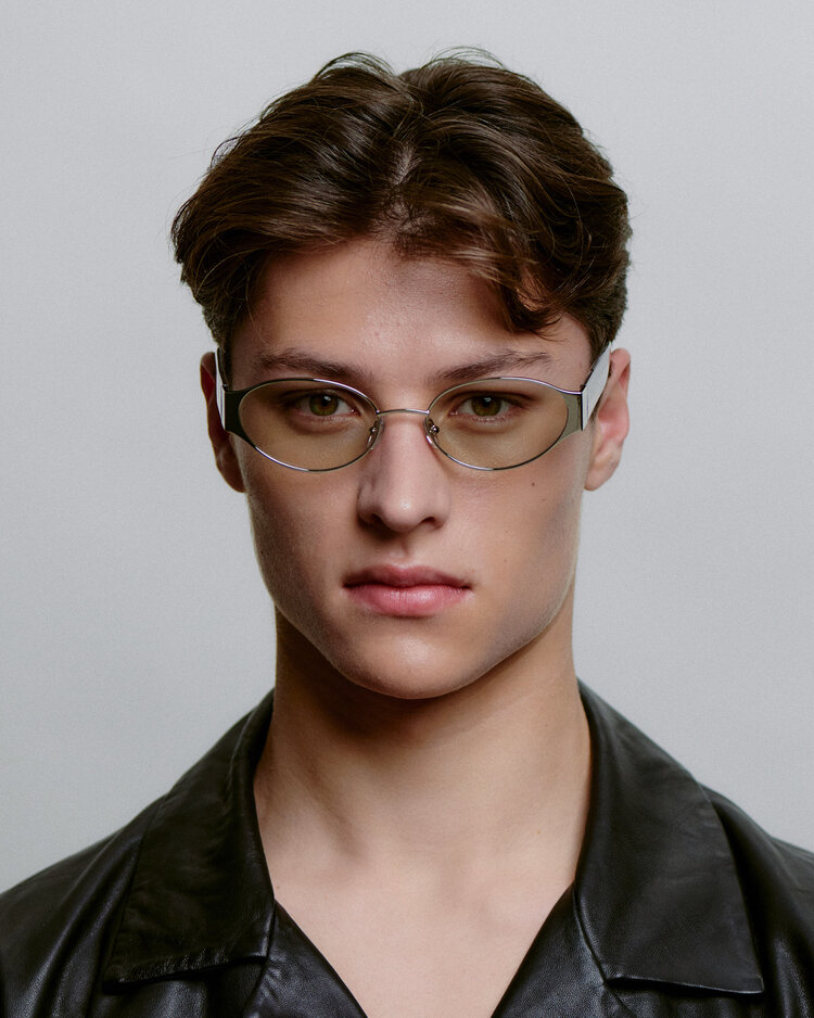 A.Kjaerbede Bella 'Silver Crystal'