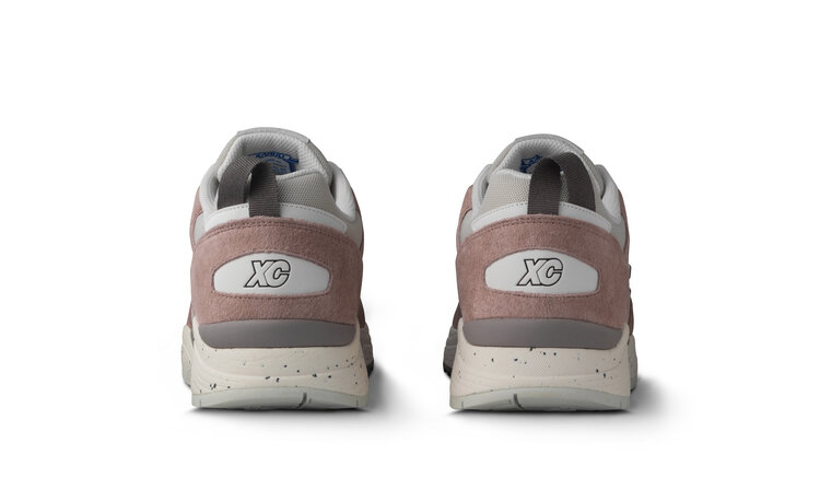 Karhu Fusion XC 'Adobe Rose / Dark Gull Gray'