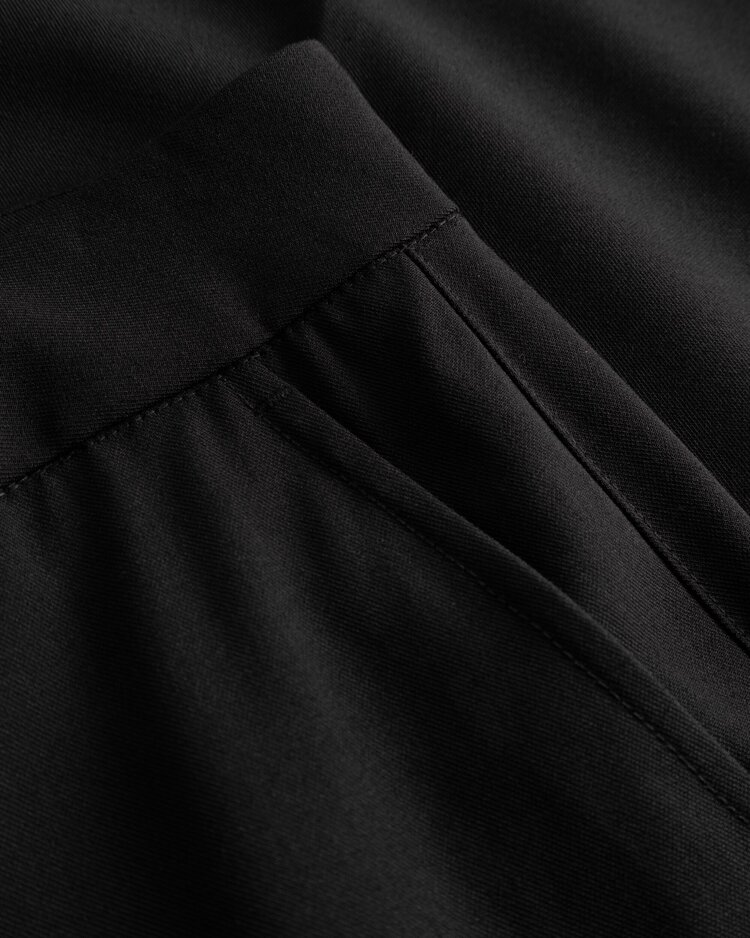 Woodbird Bin Guan Shorts 'Black'