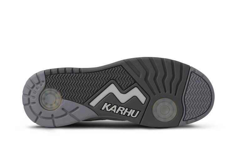 Karhu Fusion XT 'Blanc De Blanc / Dark Gull'