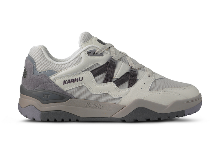 Karhu Fusion XT 'Blanc De Blanc / Dark Gull'