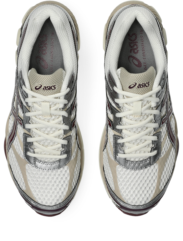 Asics GEL- Cumulus 16 'Cream / Beniimo Purple'