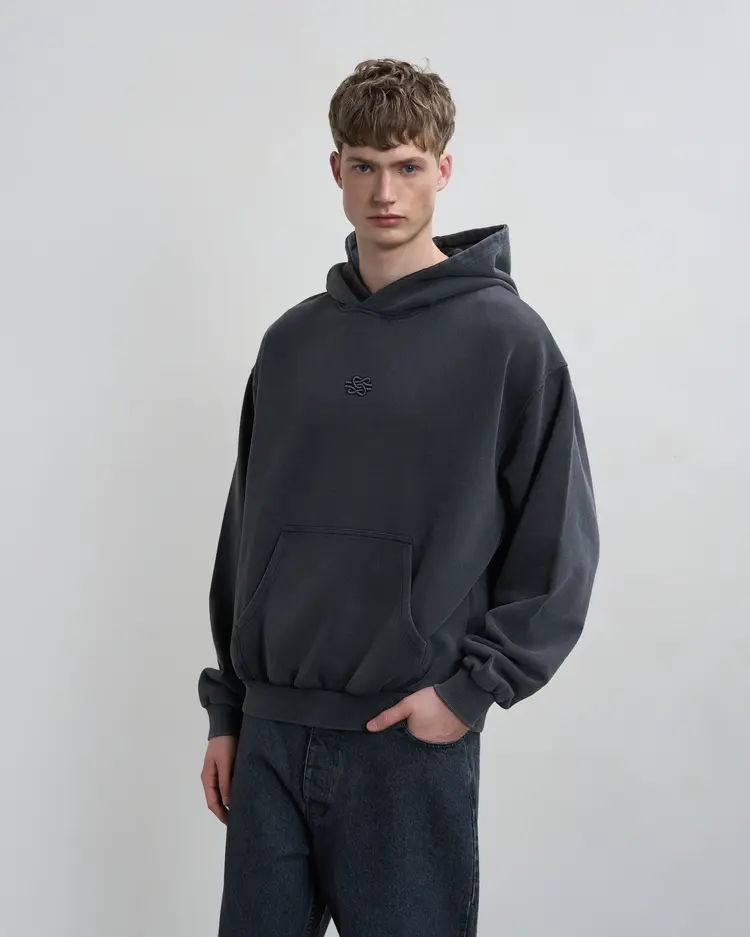 Filling Pieces Hoodie Boxy Embroidered 'Vintage Black'