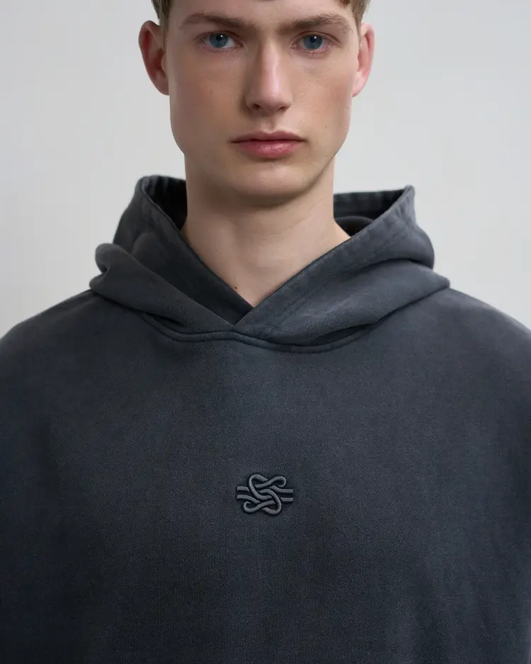 Filling Pieces Hoodie Boxy Embroidered 'Vintage Black'