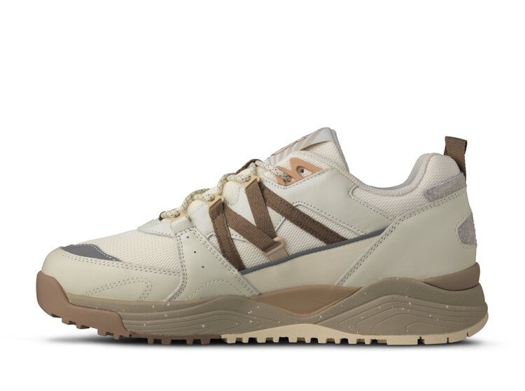 Karhu Fusion XC 'Lily White / Pine Bark'