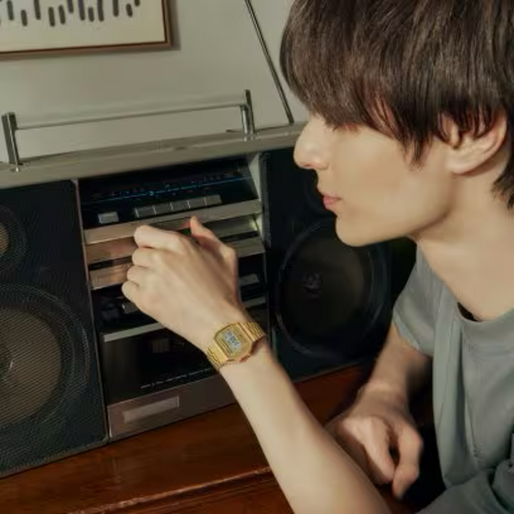 Casio A168WG-9EF