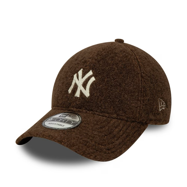 New Era New York Yankees Winter Borg 9Forty 'Brown'