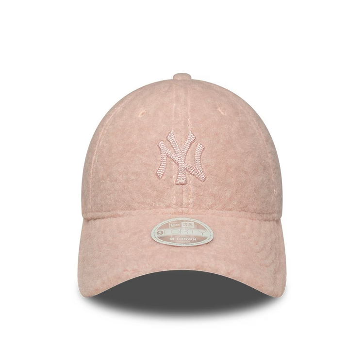New Era New York Yankees Winter Borg 9Forty 'Pink'