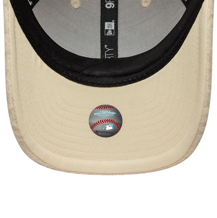 New Era Los Angeles Winter Borg 9Forty 'Beige'