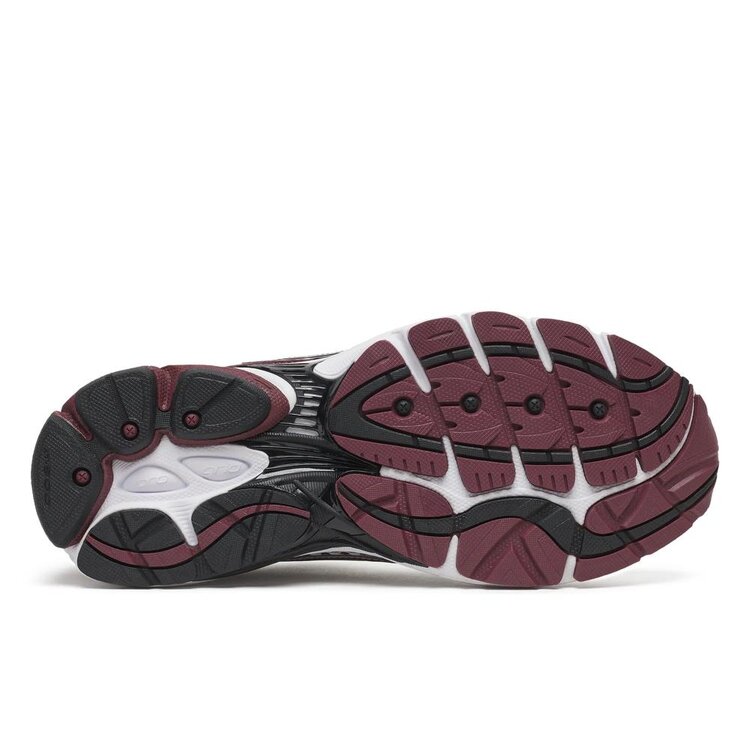 Saucony Progrid Omni 9 'White / Maroon Blanc'
